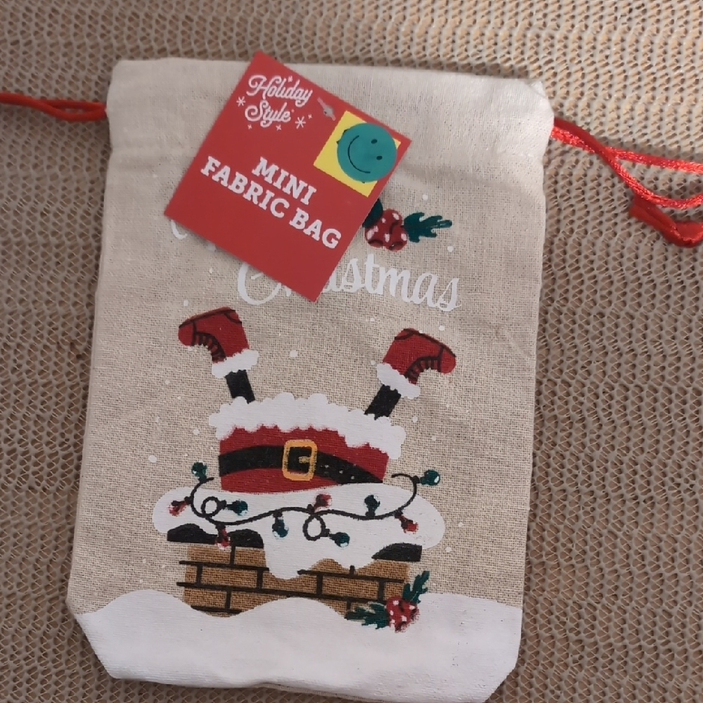 Merry Christmas Mini Fabric Bag w/ Santa Design New